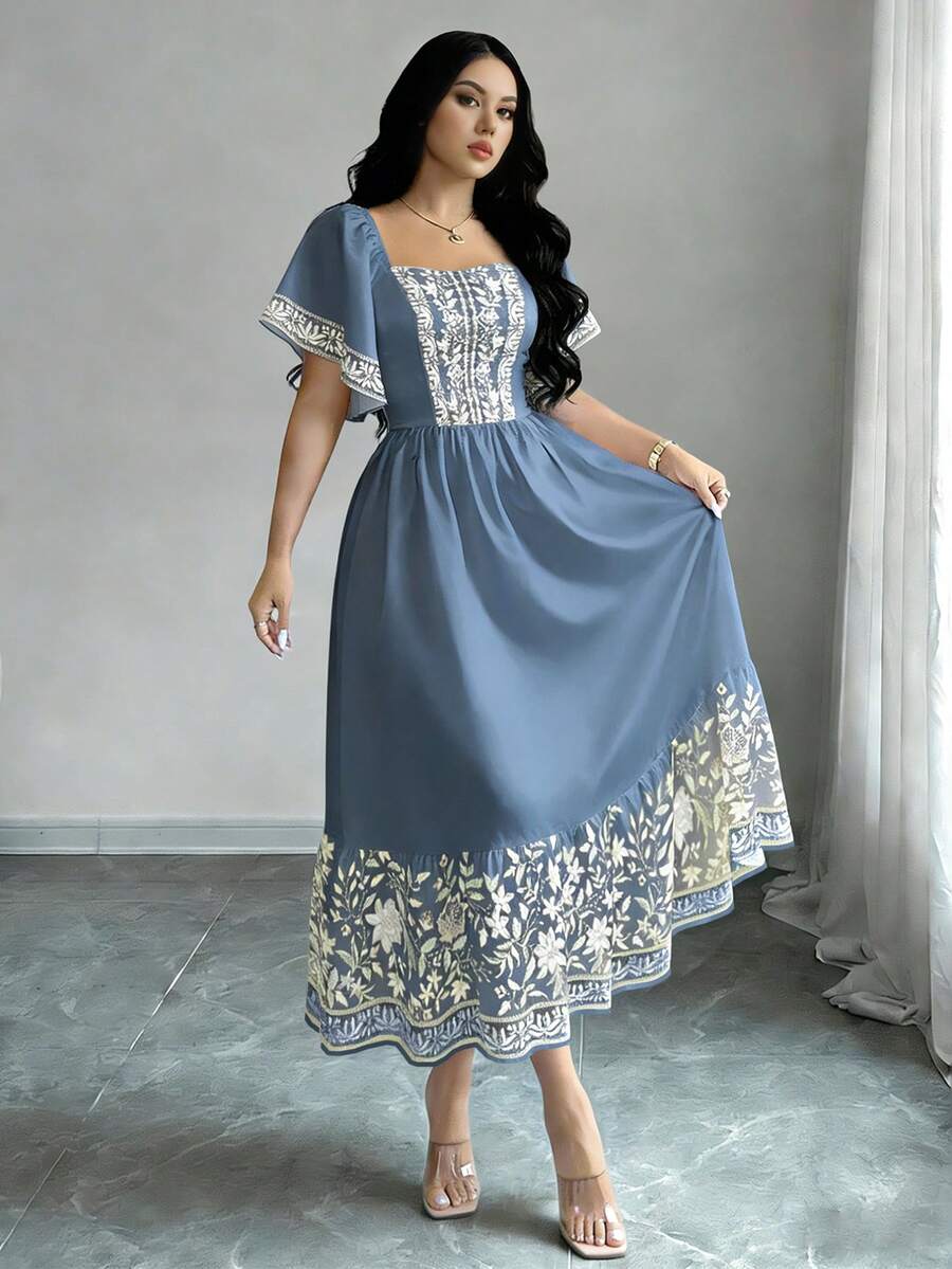 SHEIN Modelyn فستان متوسط الطول بياقة مربعة بطبعة زهور بخصر مشدود