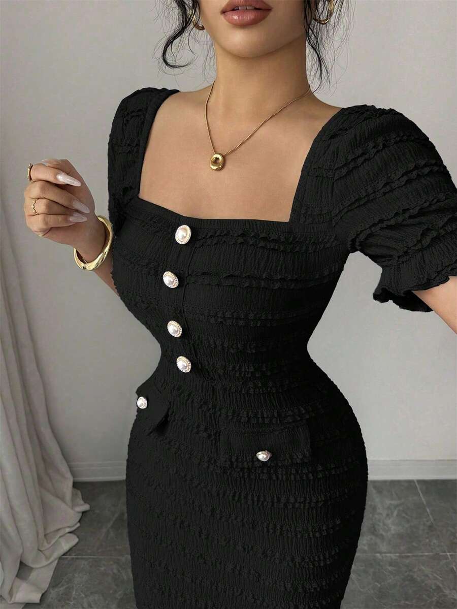 SHEIN Elenzga فستان أسود متوسط الطول برقبة مربعة وأكمام قصيرة