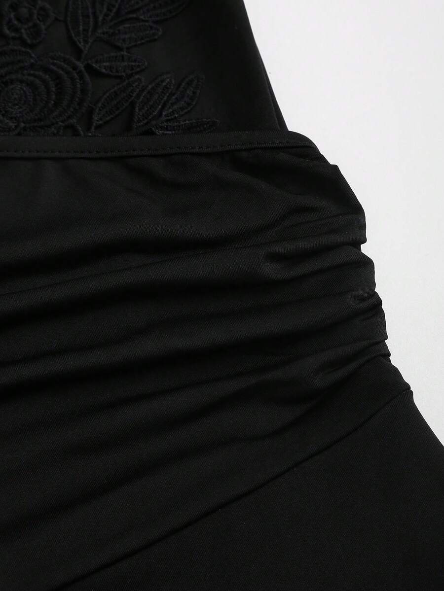 SHEIN Elenzga جمبسوت نسائي أسود أنيق بياقة دانتيل وأرجل واسعة من