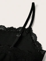 SHEIN PETITE رومبير قطني قصير بحمالات وتطريز دانتيل
