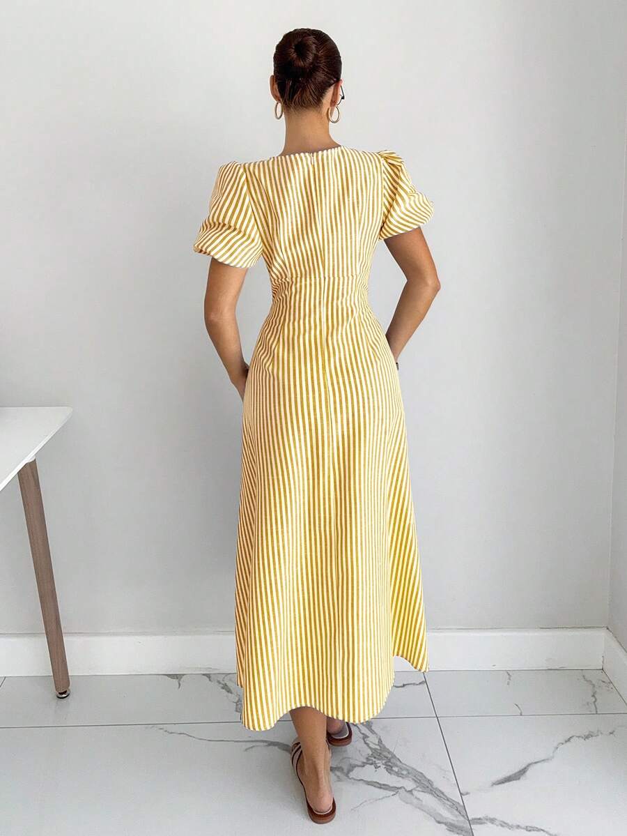 SHEIN Siren Gaze فستان أصفر متوسط الطول مخطط أنيق