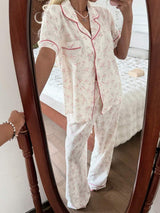 SHEIN CottageSlumber طقم بيجامة بطبعة زهور بأكمام قصيرة وبنطال