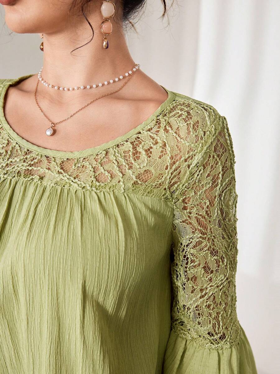 SHEIN Al Najma فستان عربي أخضر مزين بالدانتيل والرقعات