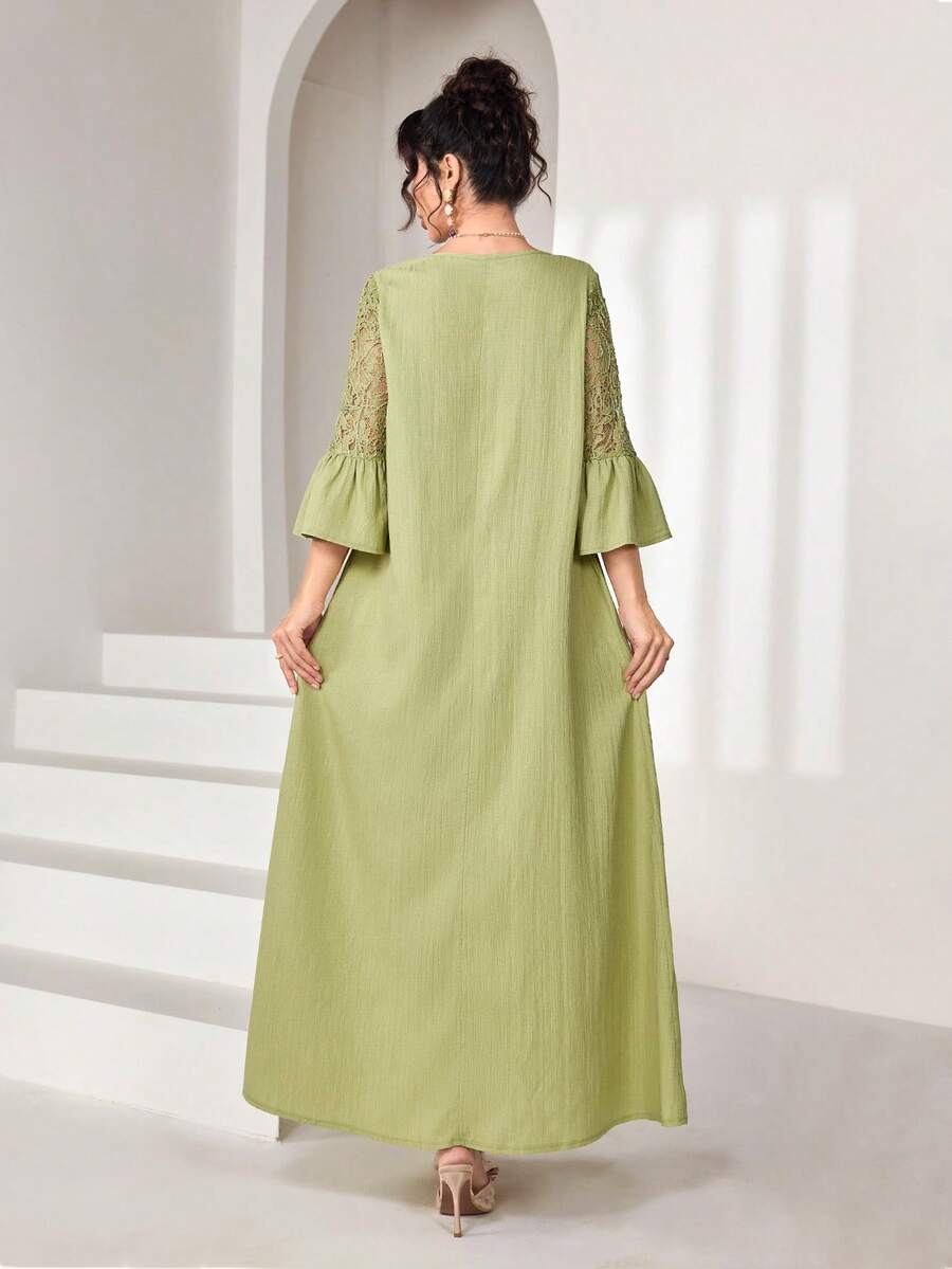 SHEIN Al Najma فستان عربي أخضر مزين بالدانتيل والرقعات