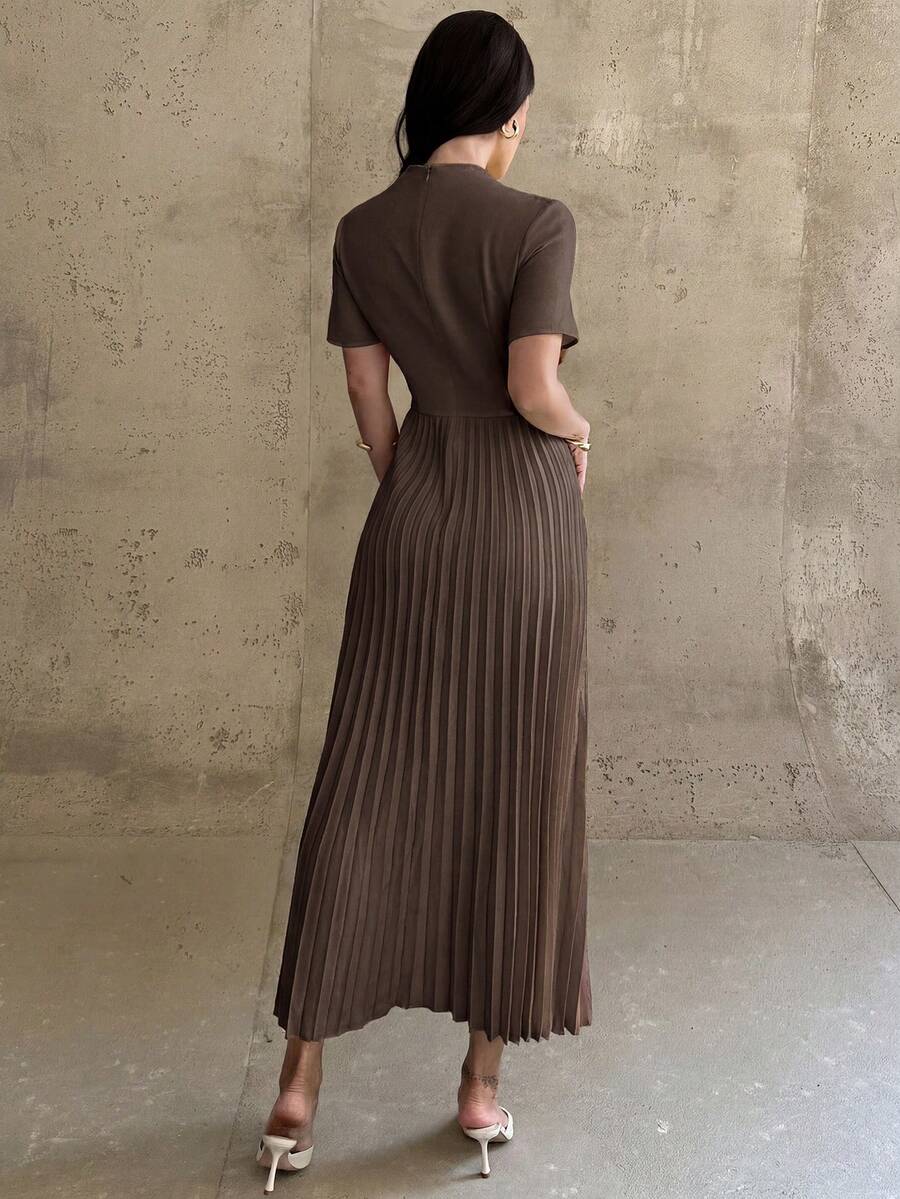 SHEIN Firerie فستان بحافة غير متماثلة بتصميم رومانسي أنيق