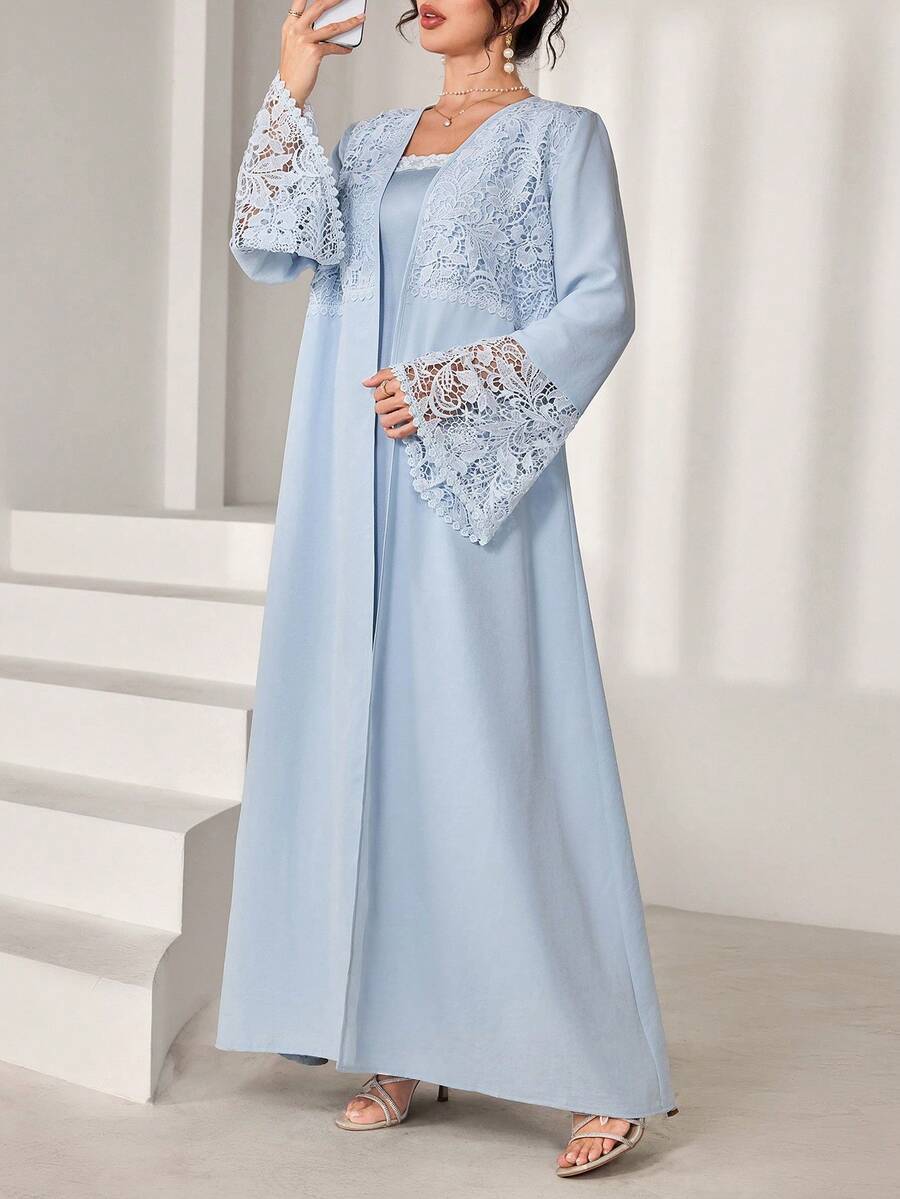 SHEIN Yasmyna رداء أزرق مفتوح من الأمام بأكمام واسعة مزخرف بالدانتيل
