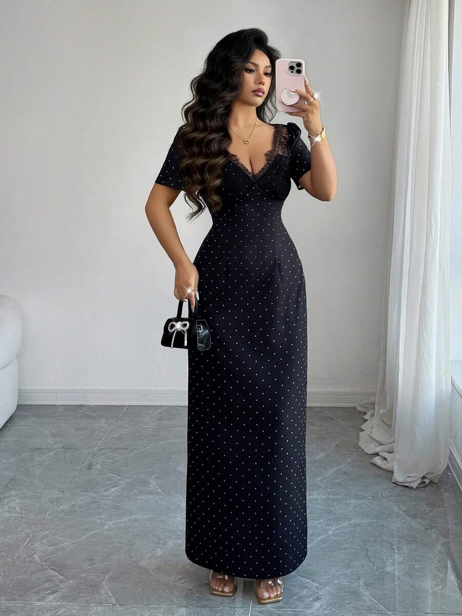 SHEIN Elenzya فستان أسود بطبعة نقاط البولكا مزين بالدانتيل عند الخصر