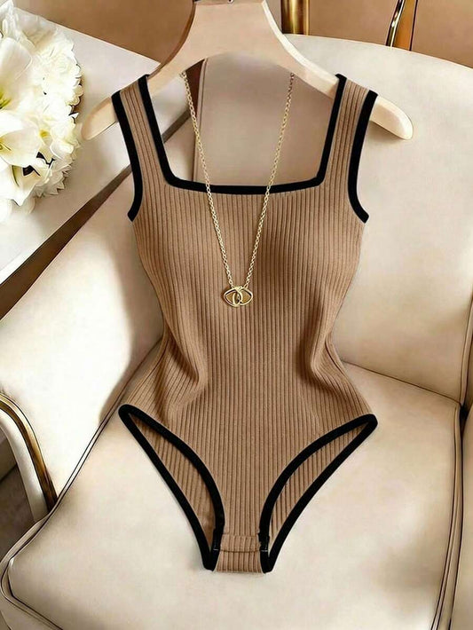 SHEIN Franclia بوديسوت محبوك برقبة مربعة وخصر ضيق باللون الكاكي