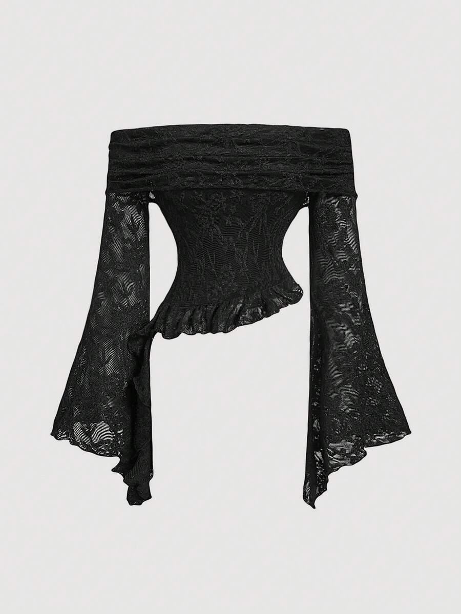 SHEIN MOD بلوزة سوداء بأكمام جرس وكشكشة كتف وذيل مزين بالدانتيل