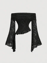 SHEIN MOD بلوزة سوداء بأكمام جرس وكشكشة كتف وذيل مزين بالدانتيل