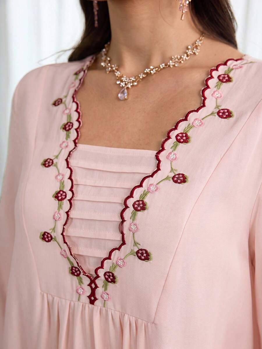 SHEIN Al Najma فستان وردي أنيق بأكمام واسعة مطرزة