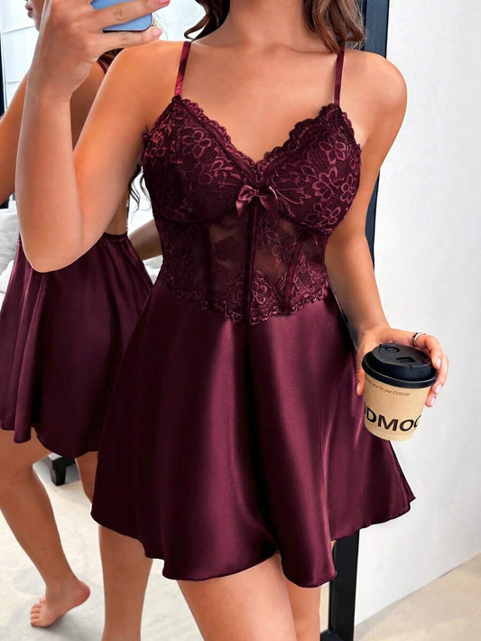 SHEIN Napfluff فستان نوم ضيق من الساتان مزين بالدانتيل والفيونكة