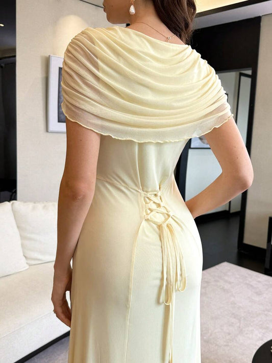 SHEIN Modelyn فستان من الشيفون بلون أصفر فاتح بكشكشة وربطة خلفية