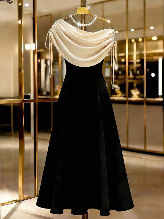 SHEIN GlowEve CURVE فستان أسود بياقة منخفضة وكتف غير متماثل للمقاسات الكبيرة
