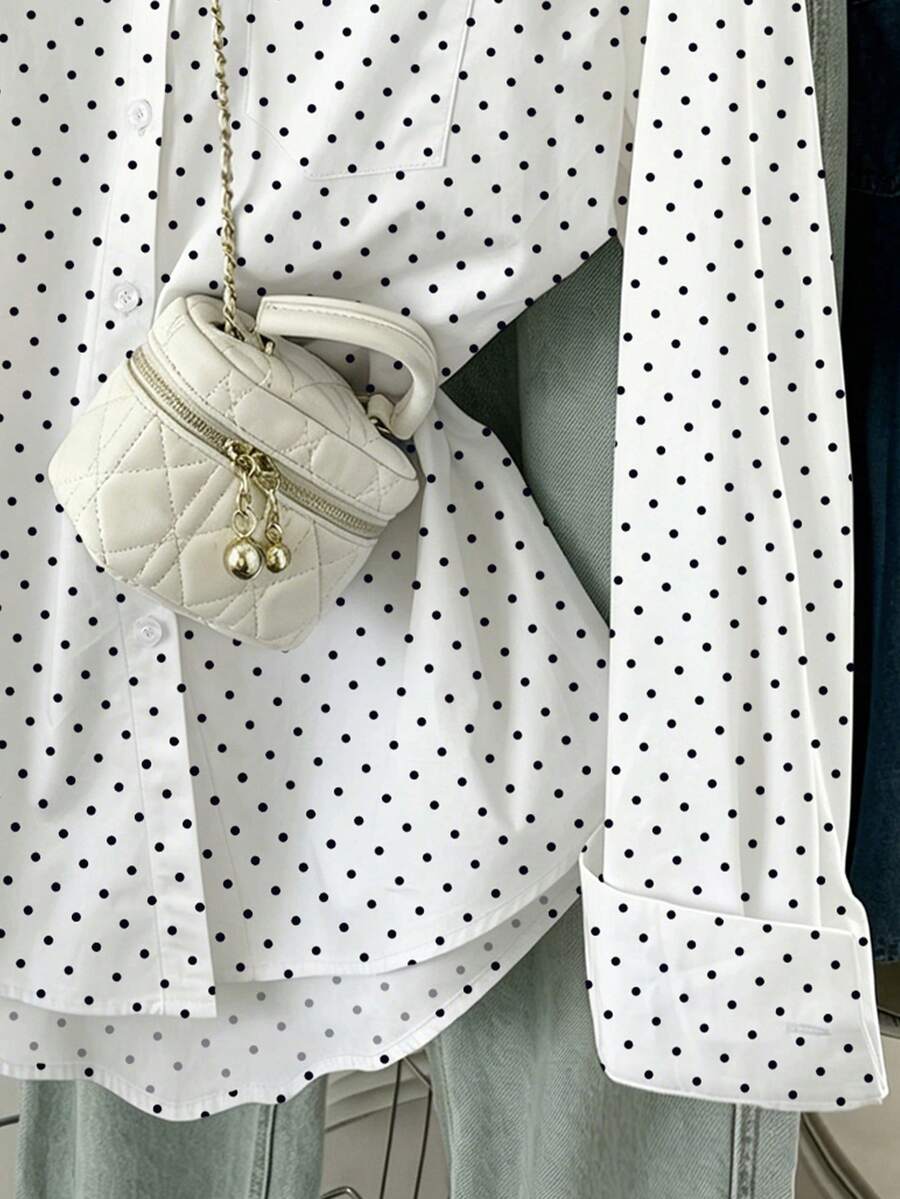SHEIN Resyla قميص أبيض بطبعة نقاط سوداء بأكمام طويلة وجيب