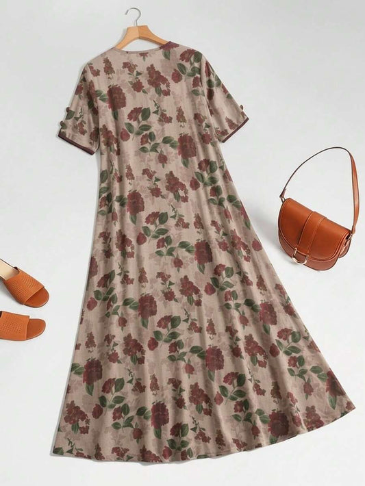 SHEIN Al Najma فستان بطبعة زهرية وأزرار أمامية وأكمام قصيرة