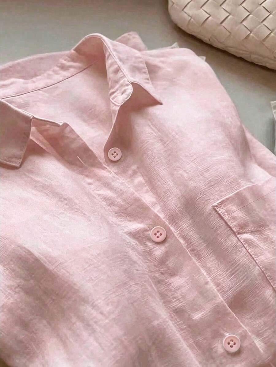 SHEIN قميص نسائي بلون وردي فاتح بأزرار أمامية وحافة منحنية