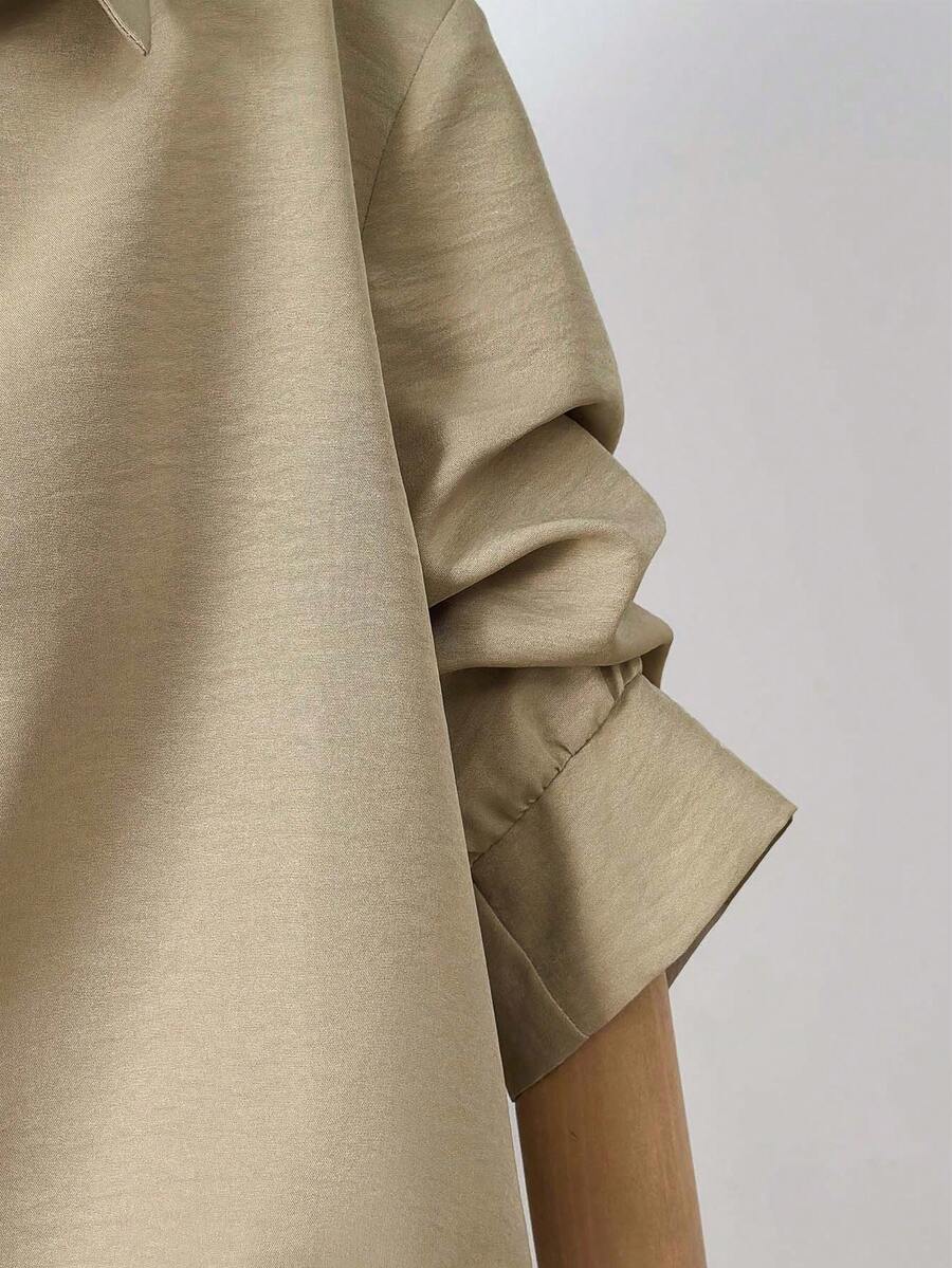 SHEIN LUNE طقم قطعتين قميص بأزرار وبنطال بألوان متباينة