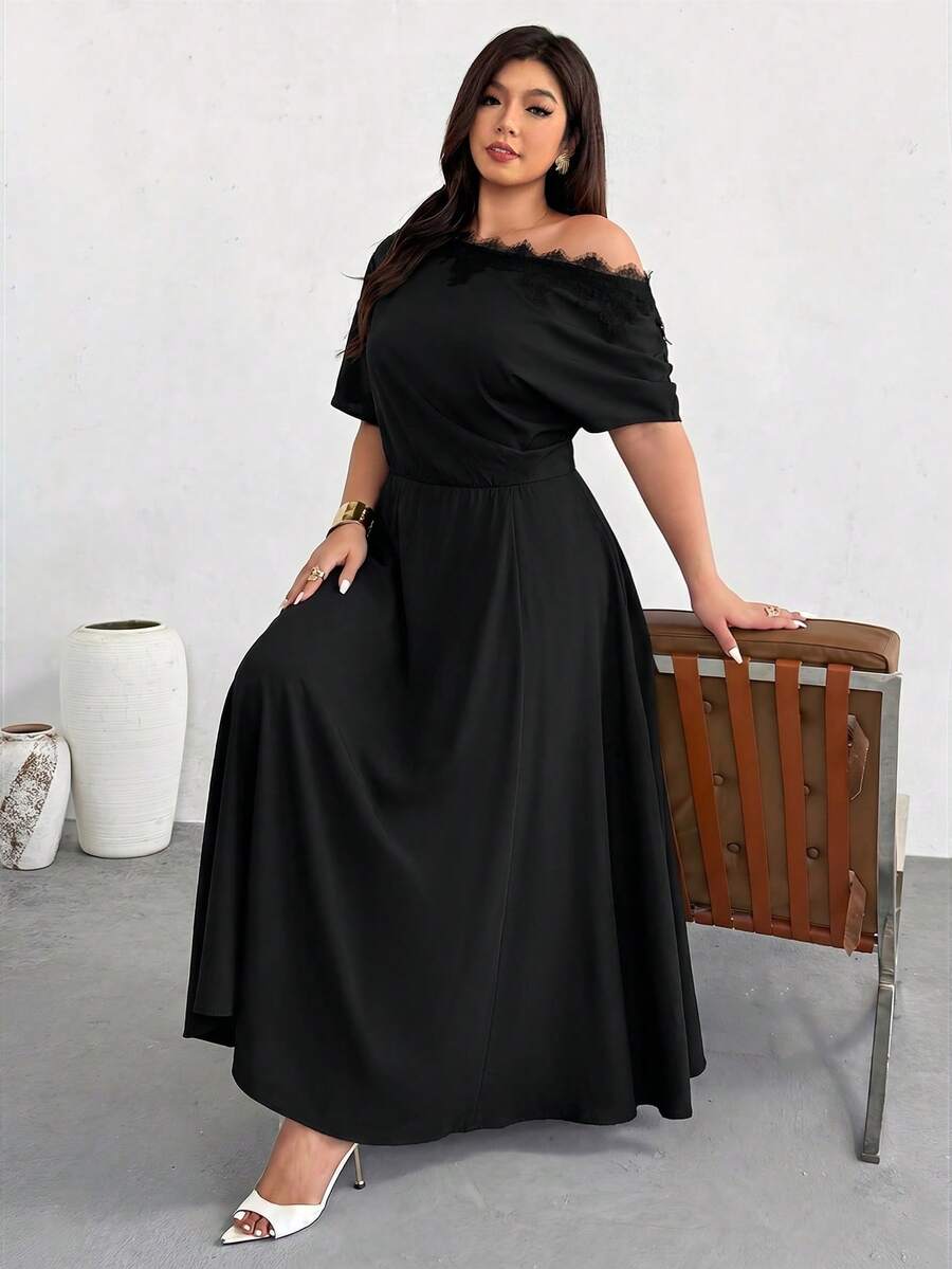 SHEIN Firerie فستان أسود للمقاسات الكبيرة مكشوف الكتف مزين بالدانتيل