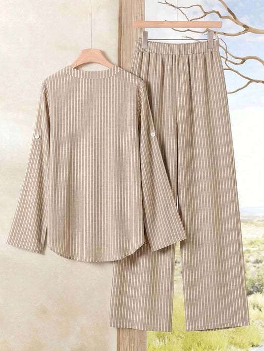 SHEIN Rusticease بدلة كاجوال مخططة لإطلالة صيفية مريحة وأنيقة