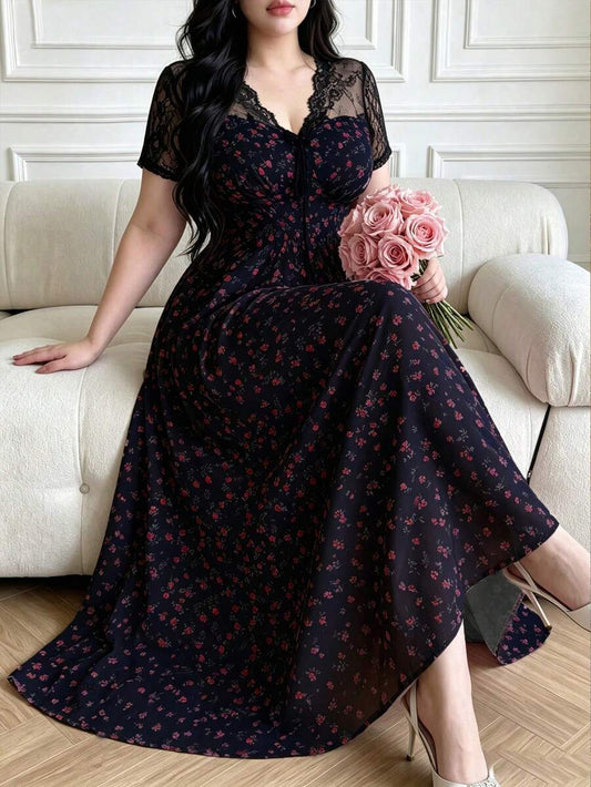 SHEIN Vibekara فستان أسود للمقاس الكبير برقع دانتيل زهري وأكمام قصيرة