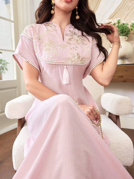 SHEIN Yasmyna فستان عربي وردي مطرز بالترتر بقصة خصر محددة