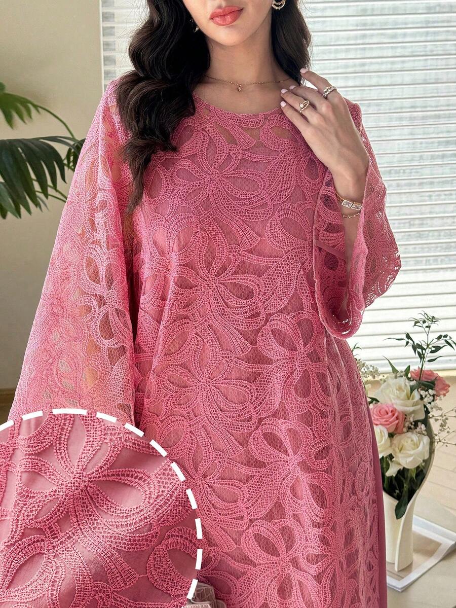 SHEIN Al Najma فستان عربي وردي بأكمام 3/4 بتطريز ثلاثي الأبعاد