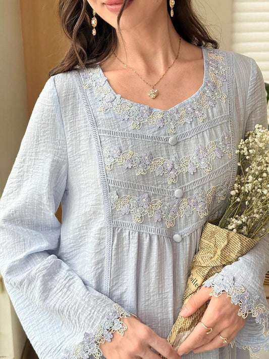SHEIN Al Najma فستان عربي أزرق كاجوال بحواف دانتيل وكسرات