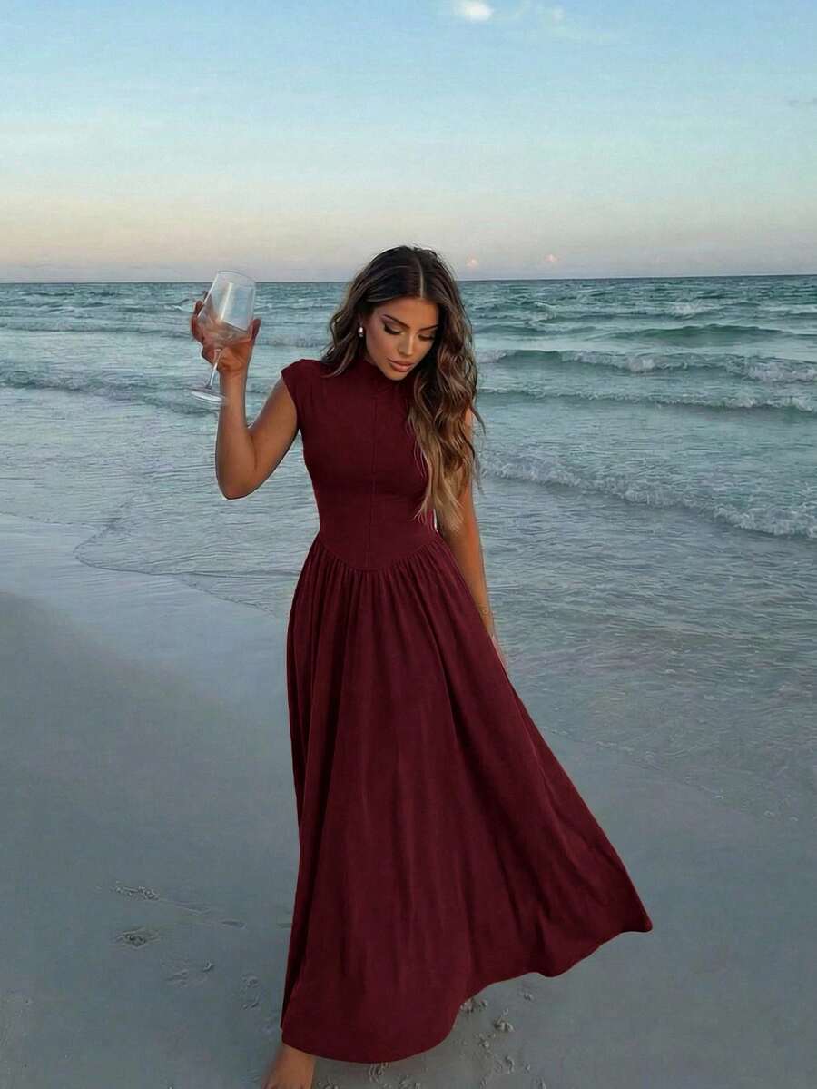 SHEIN Skyraze فستان ماكسي محبوك بلون عنابي بياقة عالية