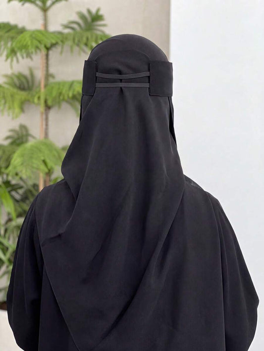 SHEIN حجاب نسائي من الشيفون بلون أسود بحزام مطاطي بسيط