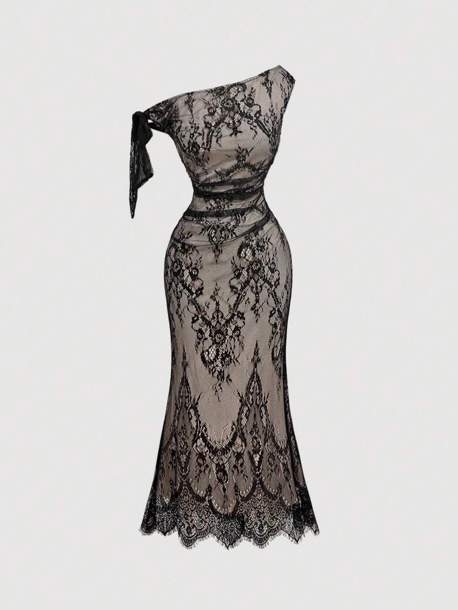 SHEIN MOD فستان أسود من الدانتيل بتصميم غير متماثل وأنيق
