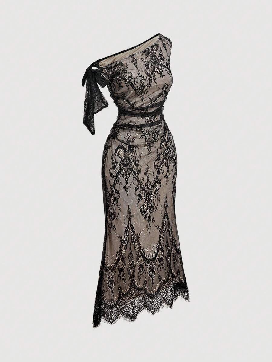 SHEIN MOD فستان أسود من الدانتيل بتصميم غير متماثل وأنيق