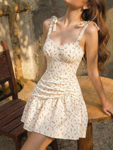 SHEIN MOD فستان بنقوش زهرية رومانسي بحمالات رفيعة