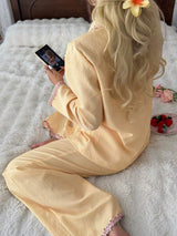 SHEIN CottageSlumber طقم بيجامة قطعتين مخططة بأكمام طويلة وبنطلون طويل