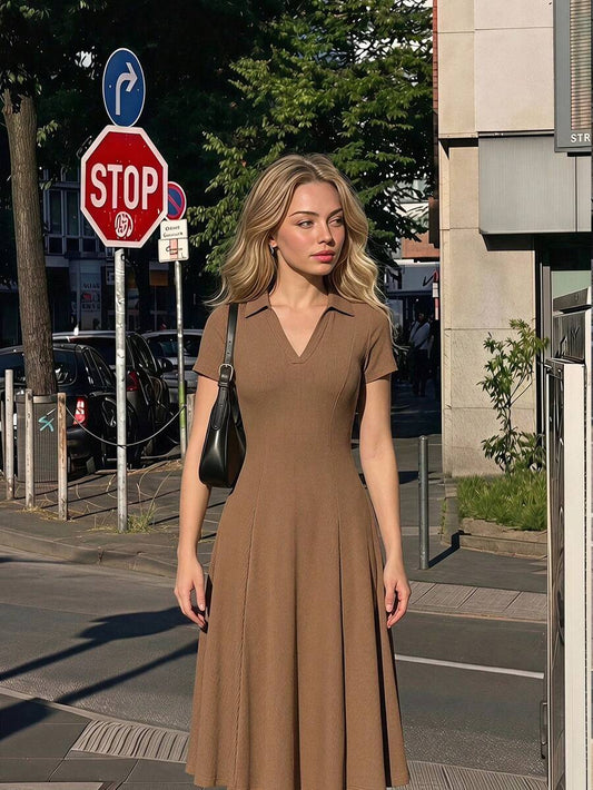 SHEIN MOD فستان محبوك بلون كاكي بياقة مكشكشة ستايل بريبي