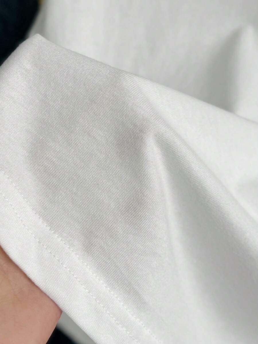 SHEIN BASICS تي شيرت نسائي أبيض قصير الأكمام بياقة دائرية