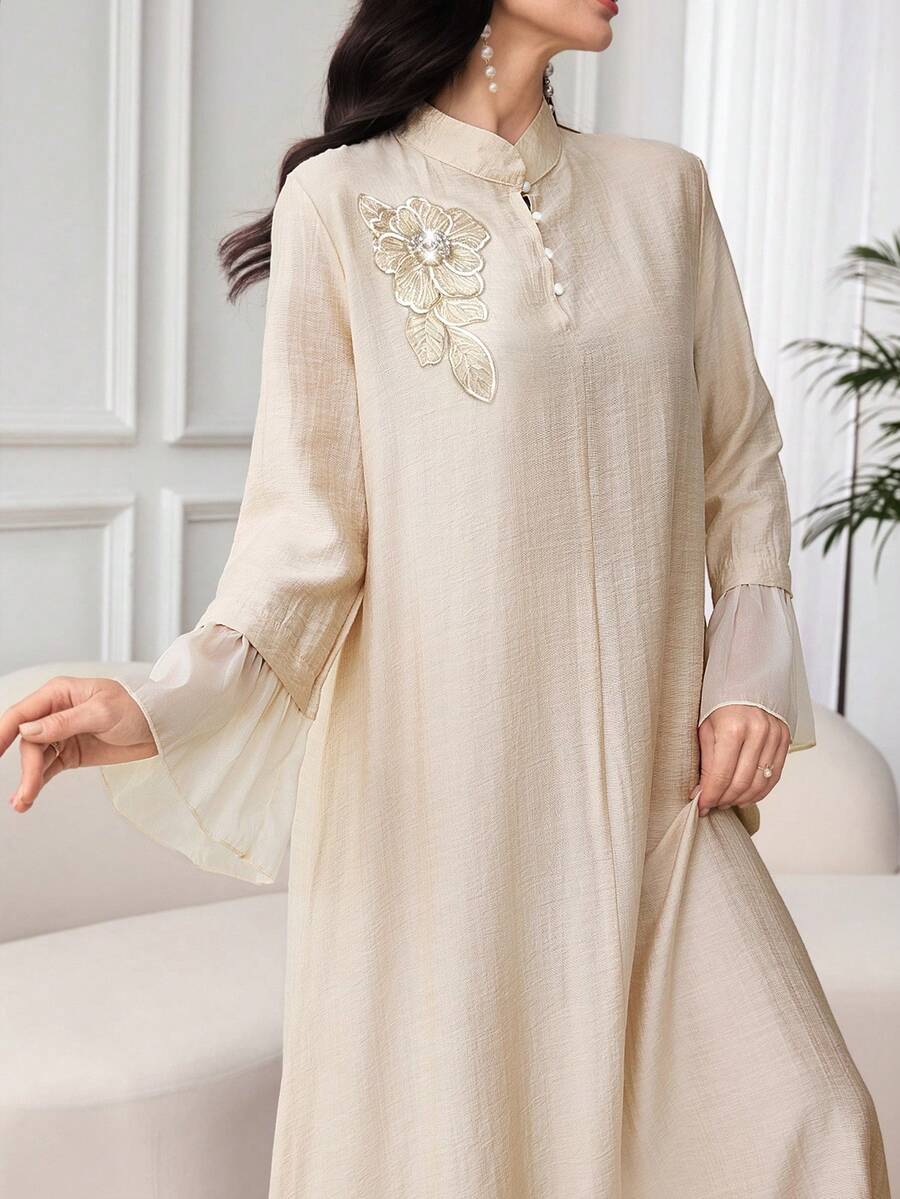 SHEIN Al Najma فستان عربي بأكمام طويلة وشبك مخيط بلون مشمشي