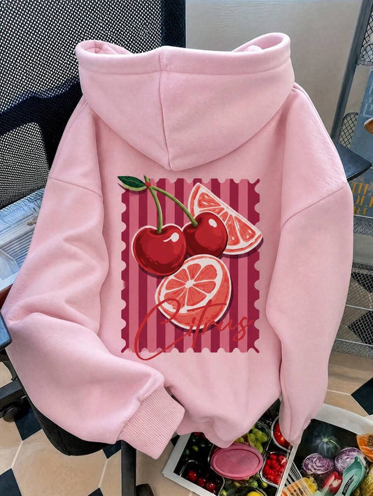 SHEIN هودي نسائي بلون وردي فاتح بطباعة كرز وجريب فروت وقصة فضفاضة