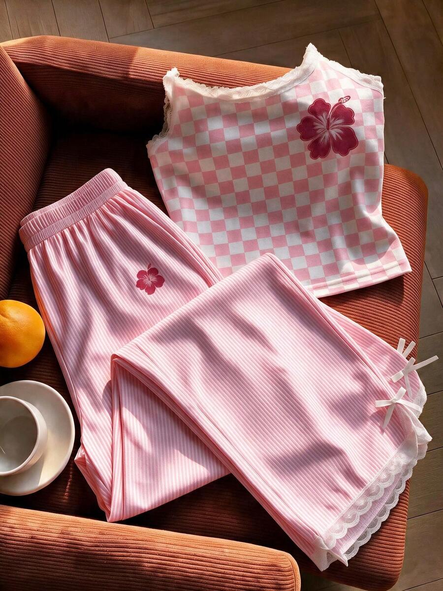 SHEIN Comfortcana طقم منزلي قطعتين كاميسول من الدانتيل وبنطال مخطط