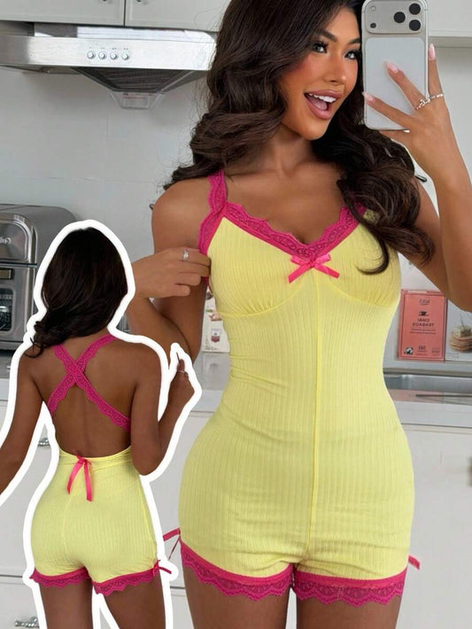 SHEIN ZzzCrew جمبسوت نوم ضيق بحمالات وظهر مكشوف فيونكة