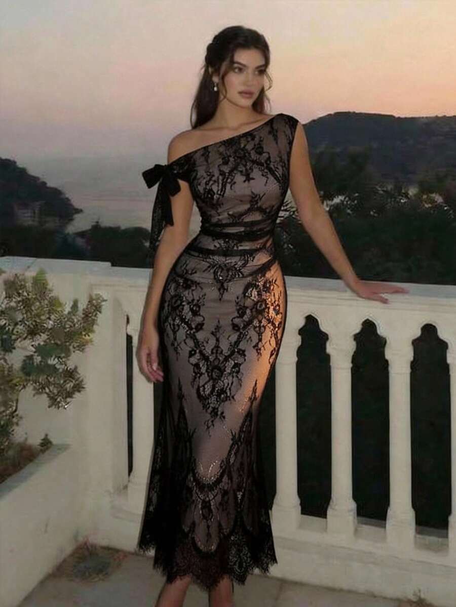 SHEIN MOD فستان أسود من الدانتيل بتصميم غير متماثل وأنيق
