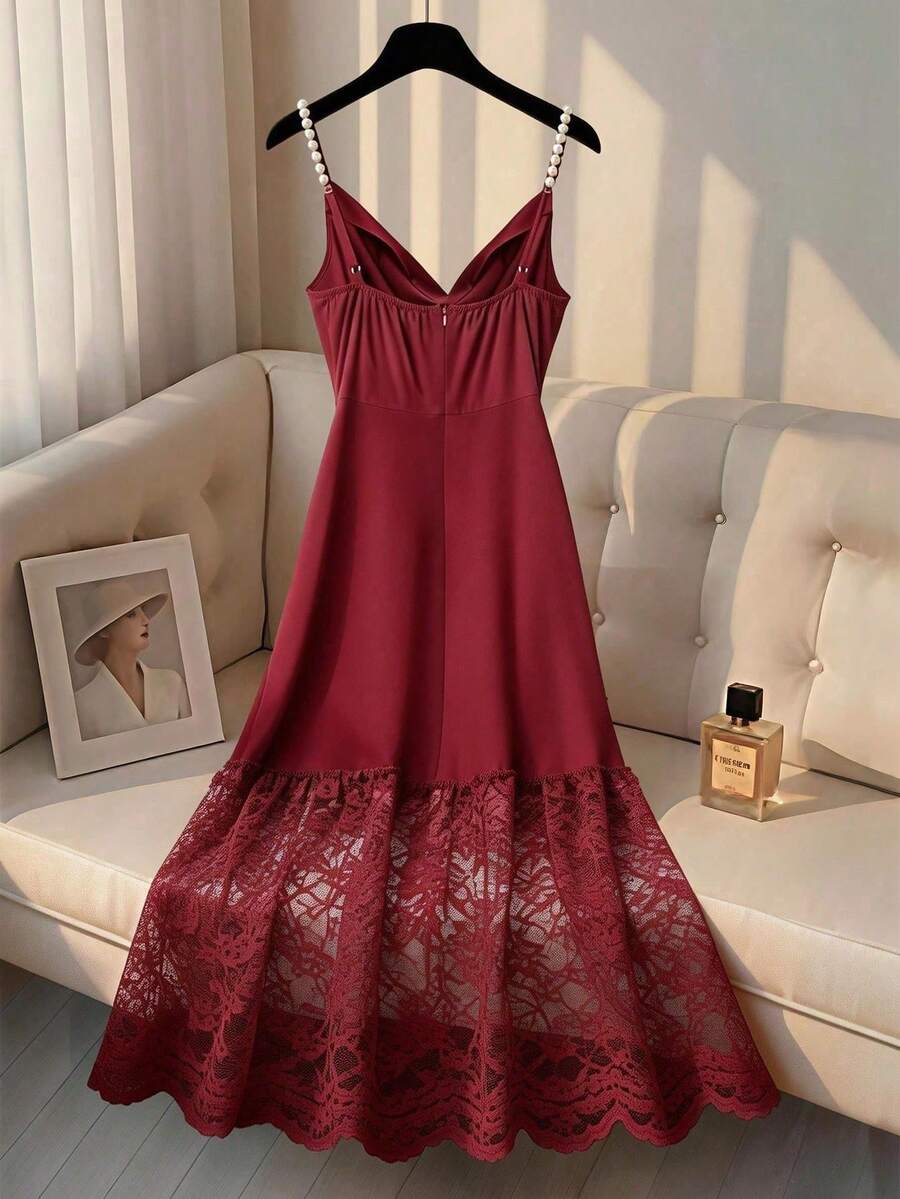 SHEIN Franclia A-Line فستان ساتان عنابي مزين بالخرز والدانتيل المتباين بقصة