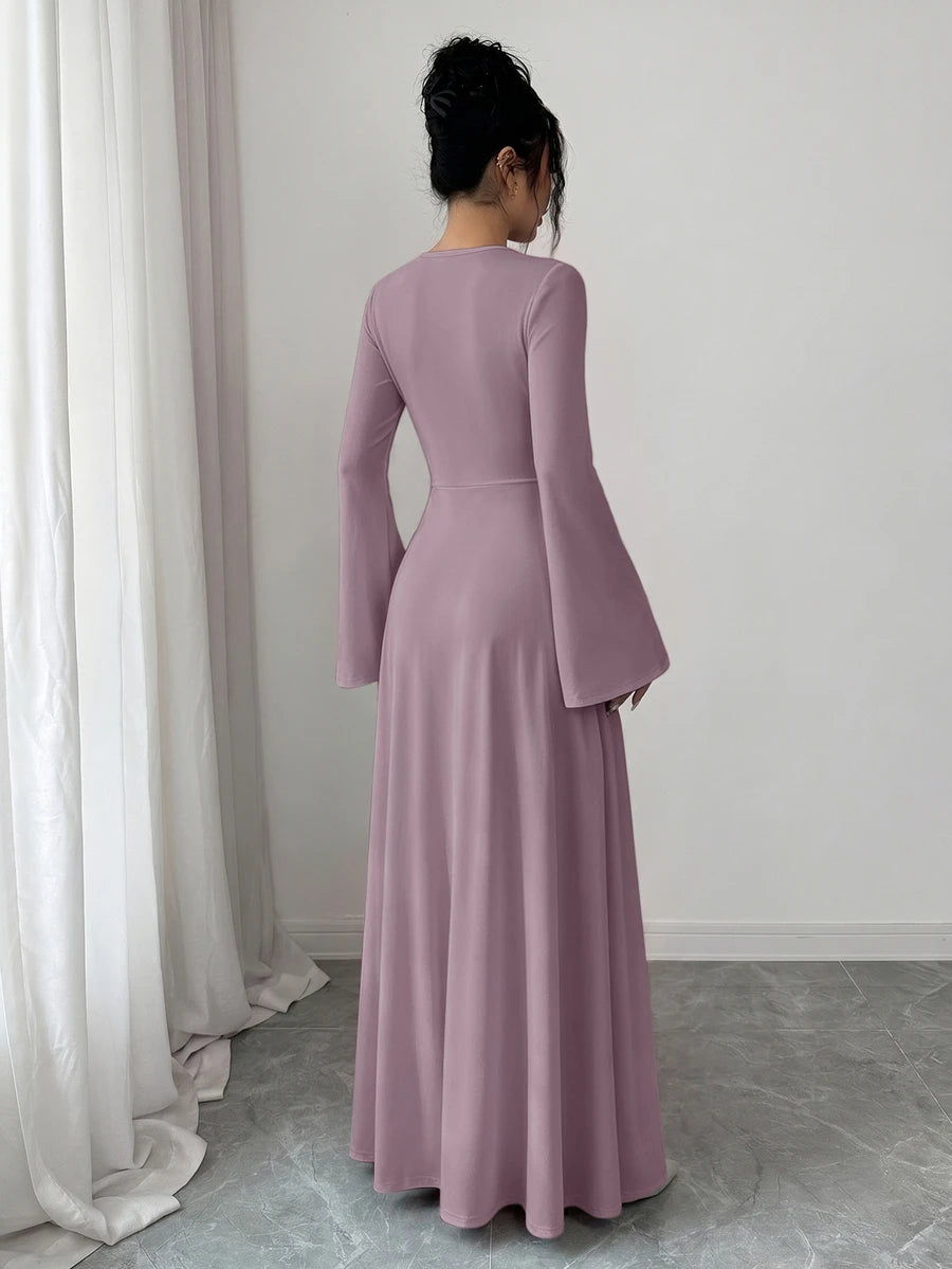 SHEIN Elenzga فستان من الصوف المحبوك بخصر ملتوي وحلقة معدنية