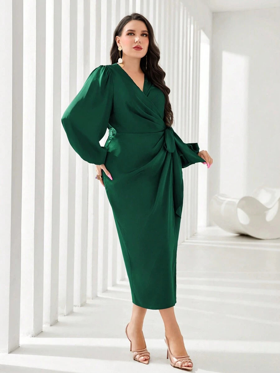 SHEIN Modely فستان ملفوف بالجانب بأكمام فوانيس، للكريسماس