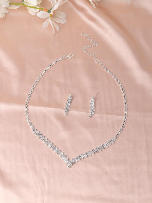 SHEIN طقم قلادة وأقراط فضي مرصع بأحجار الراين الفاخرة
