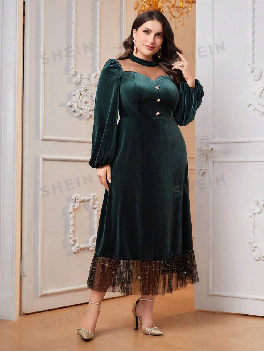 SHEIN Modely فستان بحجم كبير