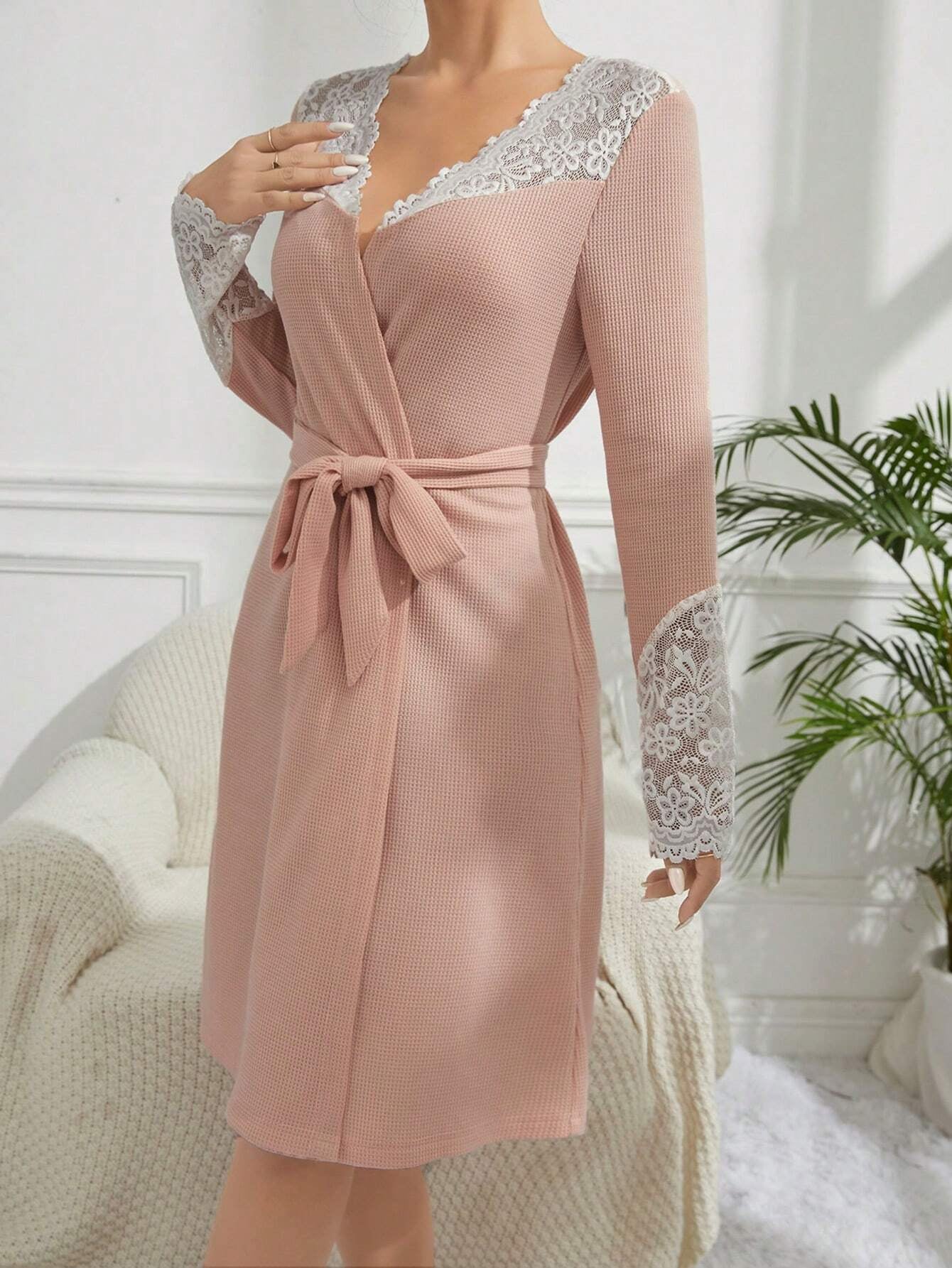 Women'S Lace Patchwork Belted Robe