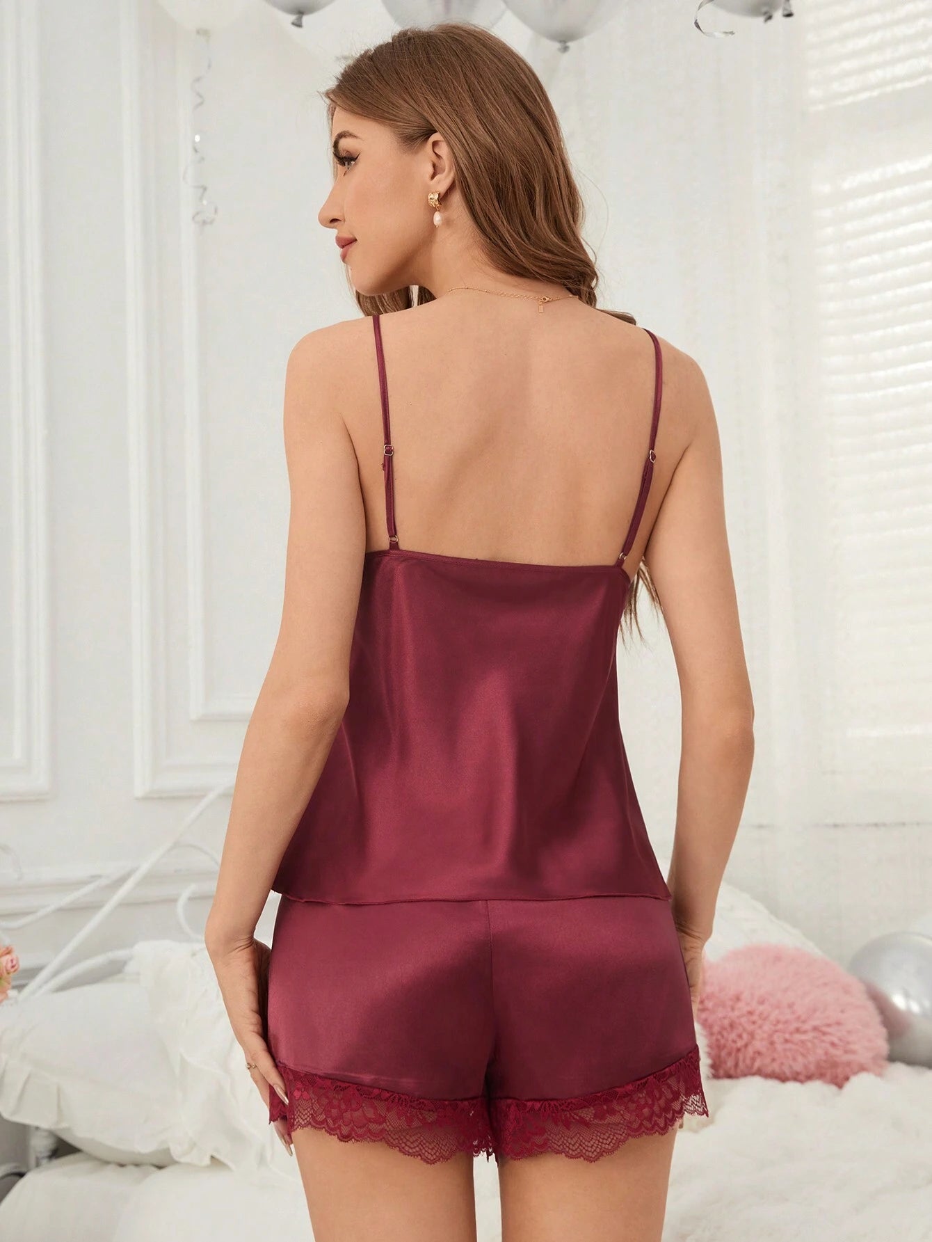 Women'S Lace Patchwork Satin Pajama Set