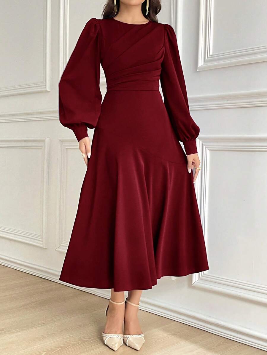 SHEIN Modelyn فستان سهرة متوسط الطول بأكمام طويلة وطيّات