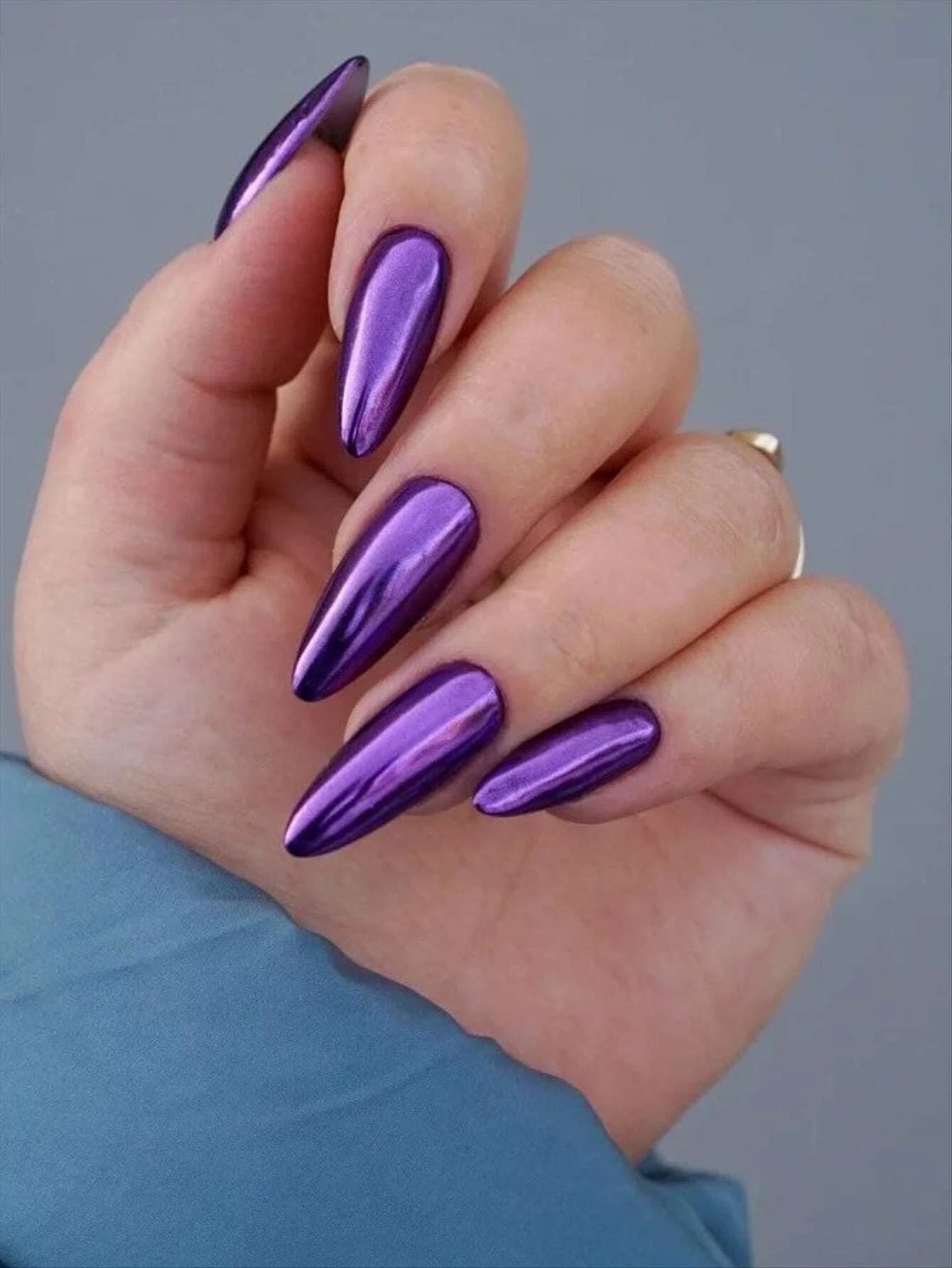 Transform Your Nails with 24Pcs Short Almond Purple Mirror Effect Solid Glossy Plain Fake Nail & 1Pc Nail File & 1Sheet Tape